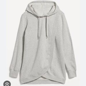 Old Navy Maternity Cross-Front Nursing Pullover Hoodie in Light Heathered Grey